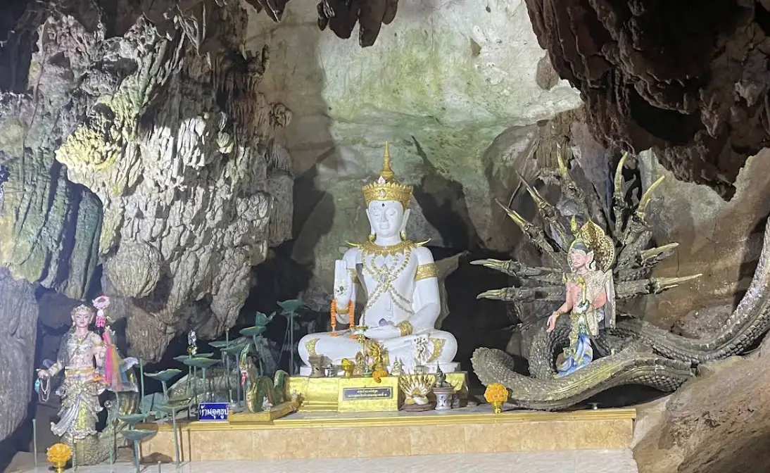 Chiang Dao: A Soul-Stirring Escape in Northern Thailand 2 Chiang Dao Cave
