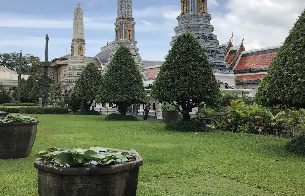 Wat Pho Review: A Journey Through Bangkok’s Iconic Temple 4 Wat Pho Review: A Journey Through Bangkok’s Iconic Temple
