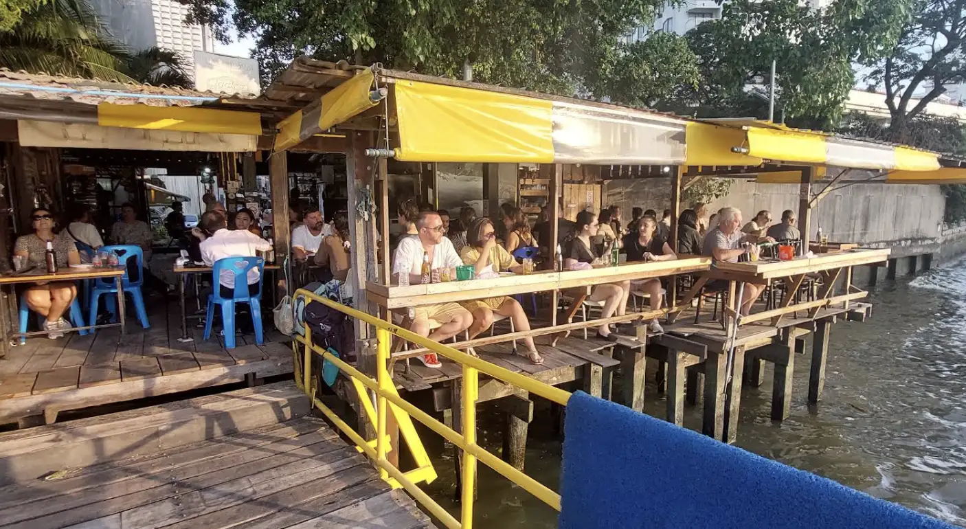 Jack’s Bar Review: A Riverside Gem with Authentic Thai Vibes