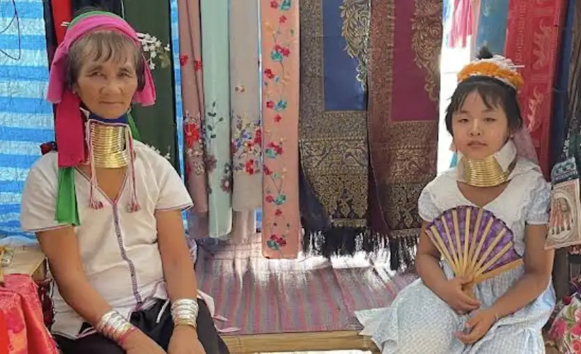 Exploring the Best Places in Mae Wang, Chiang Mai: A Traveler’s Review 6 Karen Hill Tribe Villages