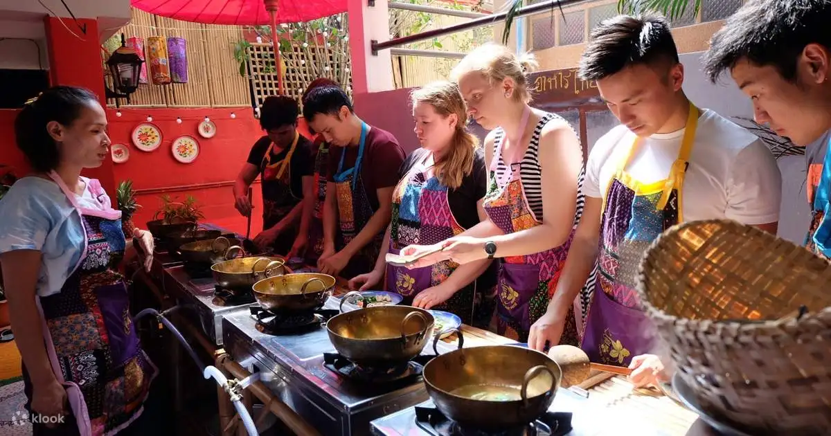 Thai Cooking Classes: Learn authentic recipes