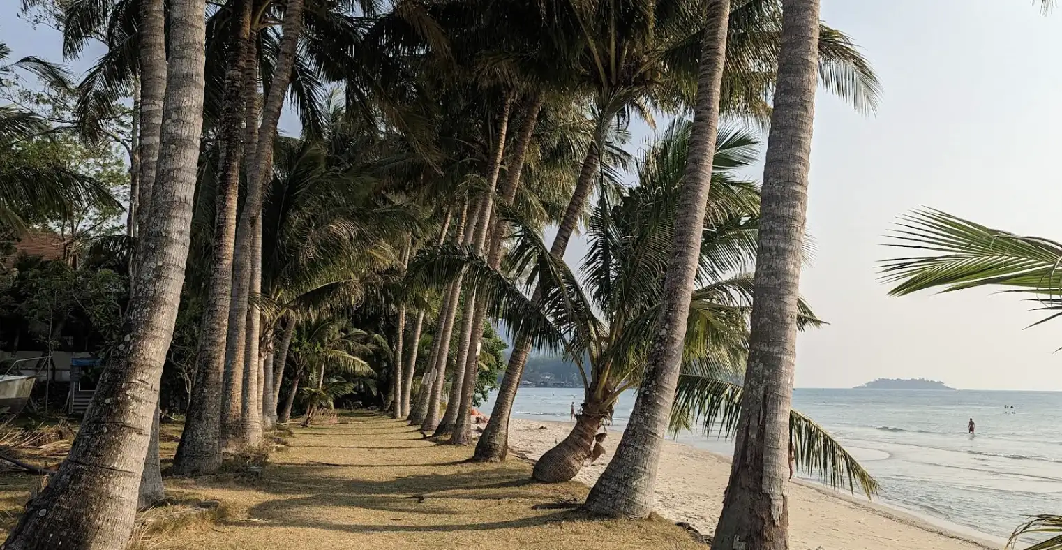 My Unforgettable Journey to Klong Prao Beach, Koh Chang: A Traveler’s Tale