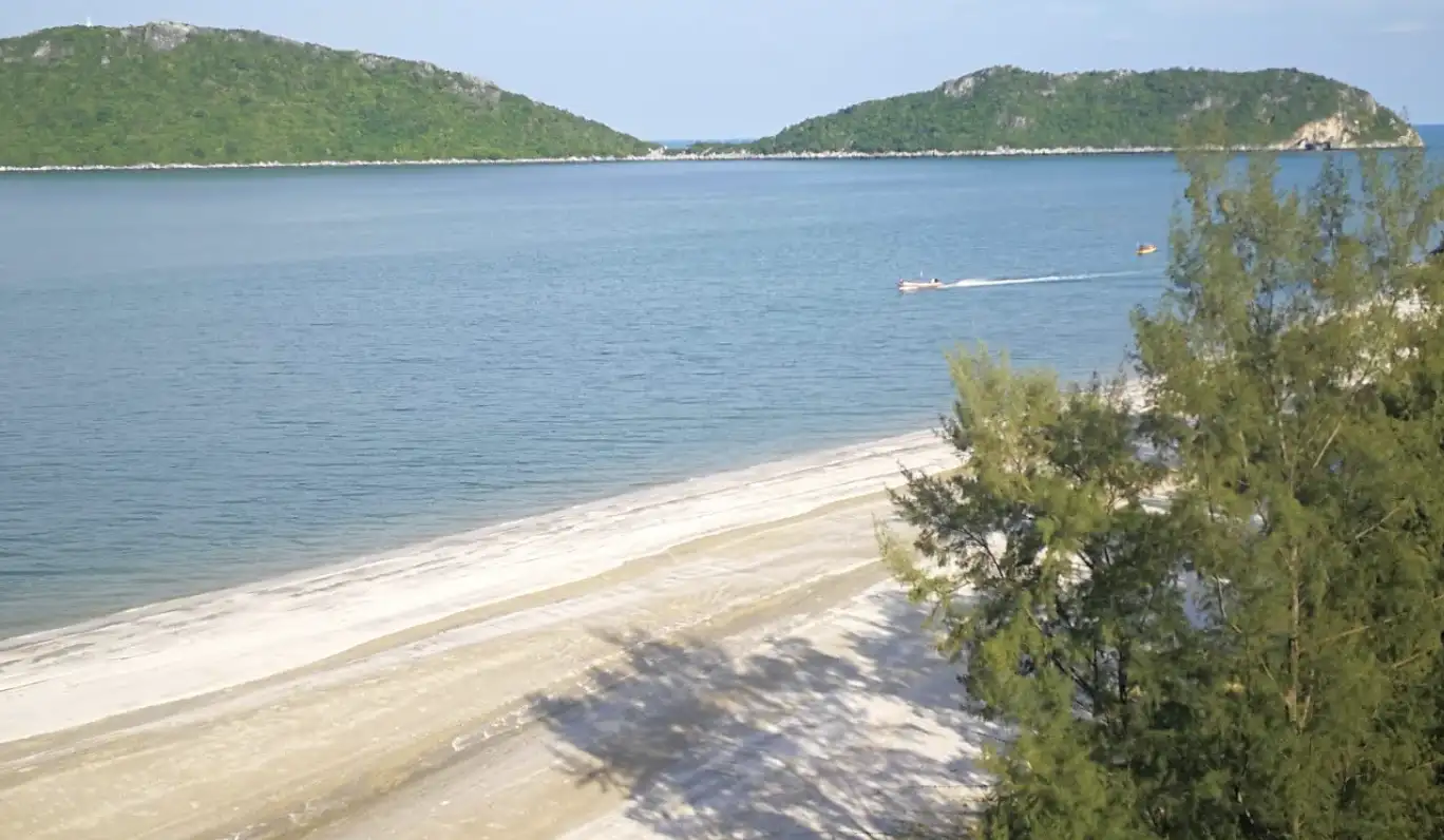 Laem Sala Beach and Sam Phraya Beach
