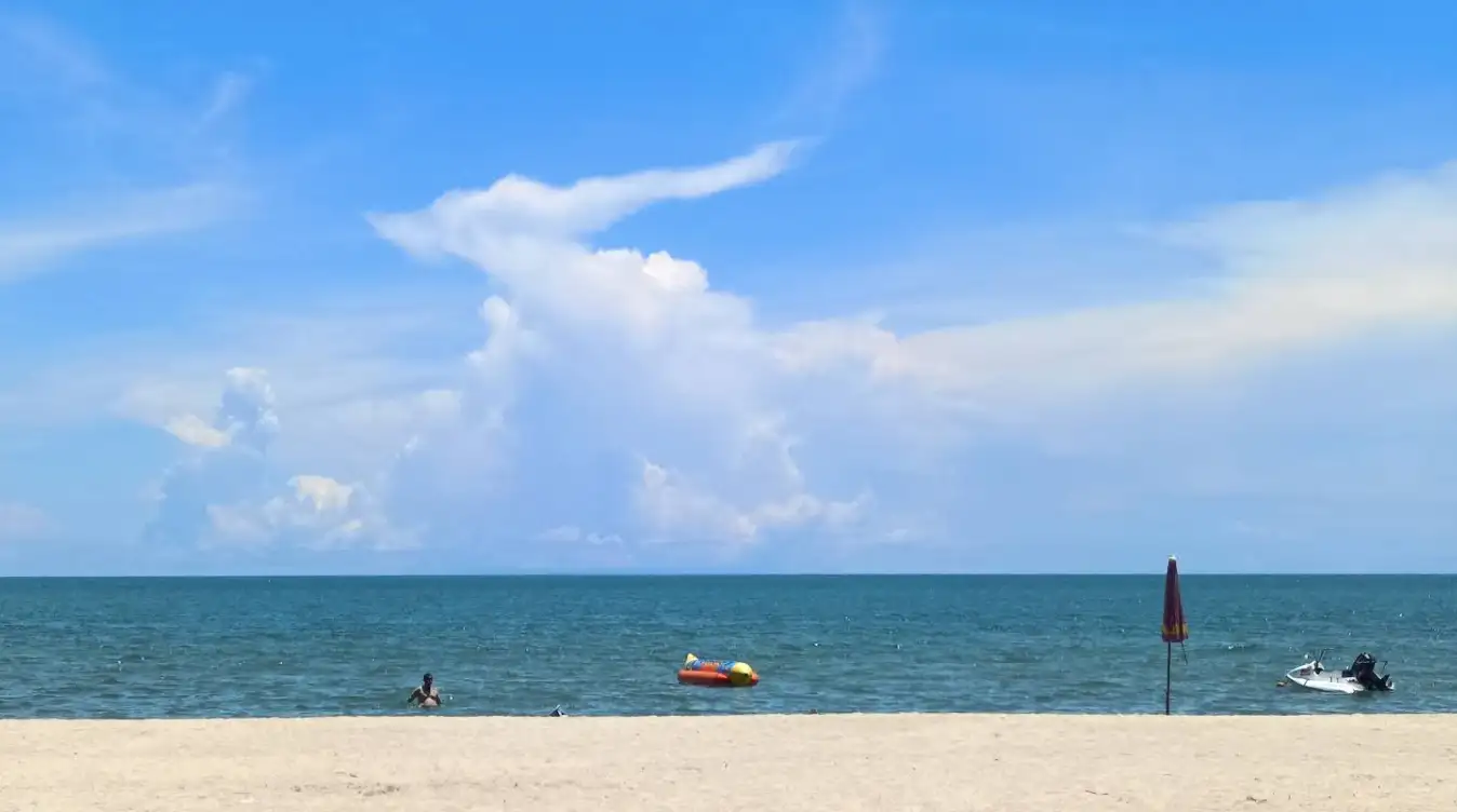Suan Son Beach