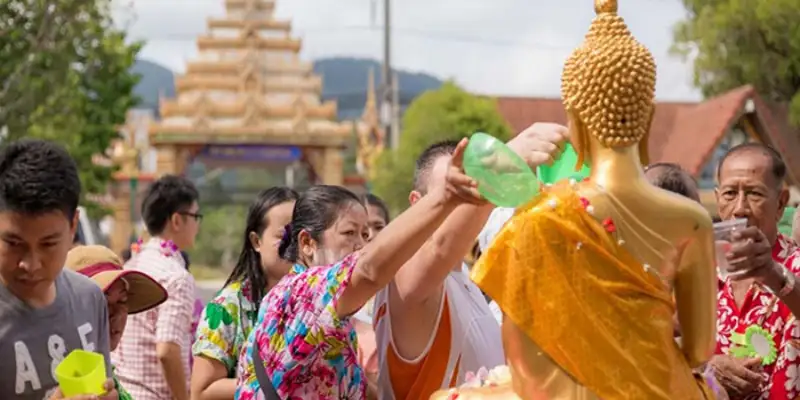 Nền văn hóa độc đáo pha trộn giữa truyền thống và hiện đại