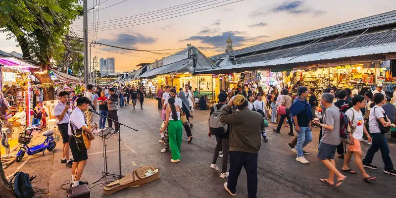 Markets, Art, and Riverside Charm
