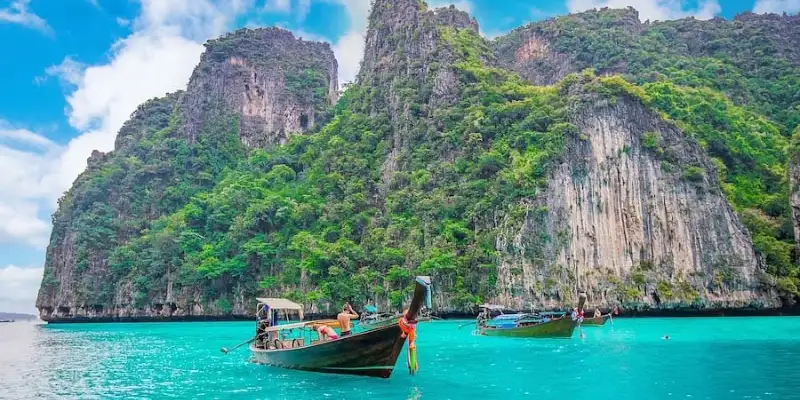A Detailed Look: Understanding Bangkok's Weather Seasons