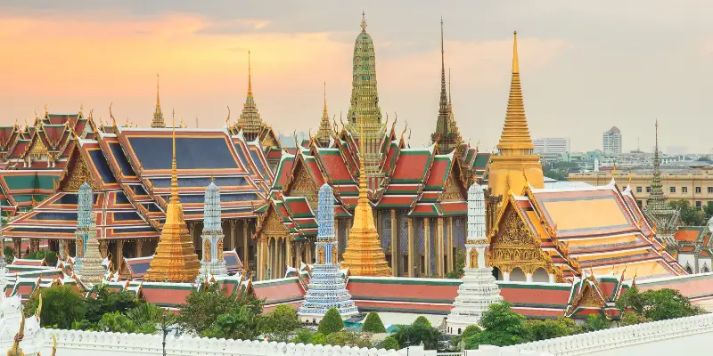 Wat Phra Kaew - Chùa Phật Ngọc Linh Thiêng Bậc Nhất