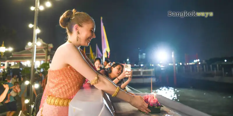 Loy Krathong – Lễ hội hoa đăng lung linh bậc nhất Thái Lan 2 Hành trình đầu tiên đến với lễ hội Loy Krathong