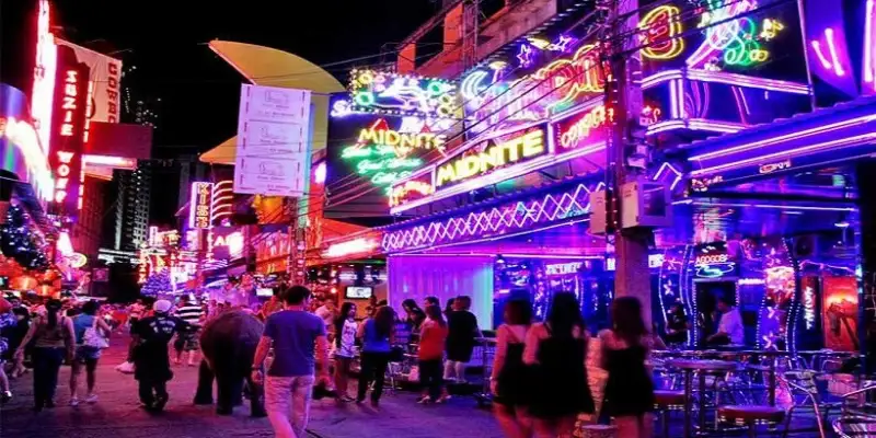 Patpong Bangkok: The Ultimate Guide to Thailand’s Most Famous Nightlife Street 2 Patpong Bangkok: Where Bangkok’s Nightlife Culture Was Born